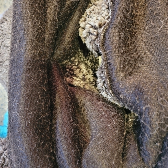 Altar'd State Sherpa Sweatshirt - Picture 7 of 8